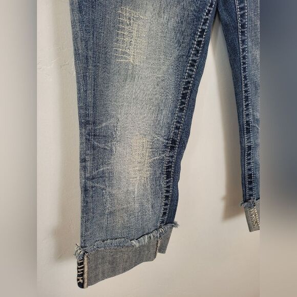 Miss Me Easy Capri Jeans Cropped Bedazzled Y2K 90s Casual Denim Medium Wash 25 - Picture 3 of 10